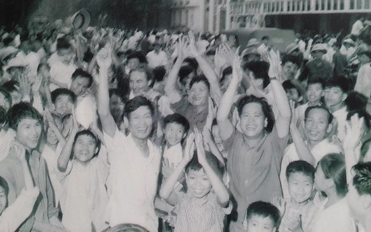 Băng tư liệu của VOV ghi nhanh không khí Hà Nội mừng chiến thắng ngày 30/4/1975